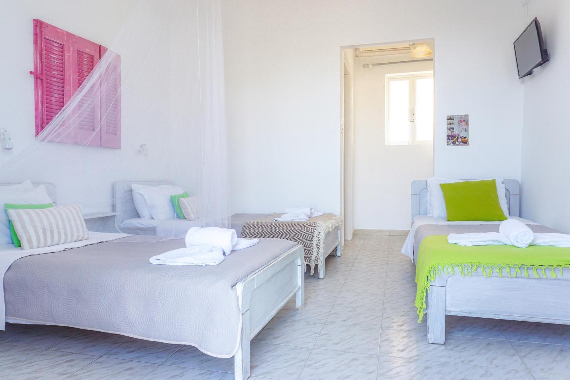 Cubaneros Holiday Inn Лаганас Номер фото
